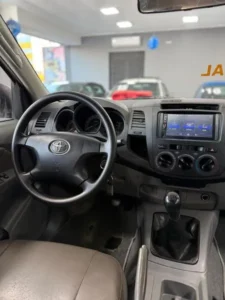 Toyota Hilux 2017 — Miniatura 12