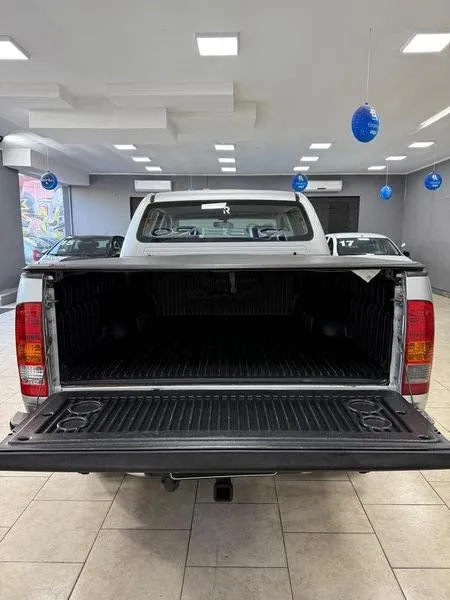 Toyota Hilux 2017 - Galeria 12