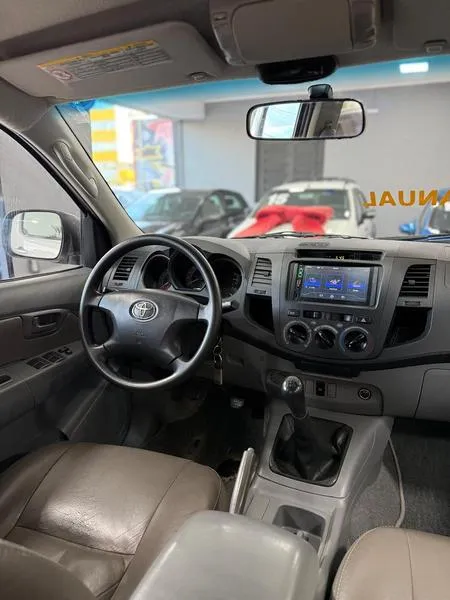 Toyota Hilux 2017 - Galeria 7