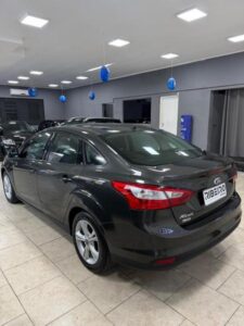 Ford Focus 2019 — Miniatura 5