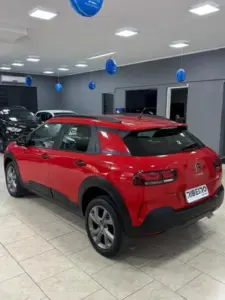 Citroën C4 Cactus Feel 1.6 Automático – Baixa KM + Apple CarPlay - foto 4